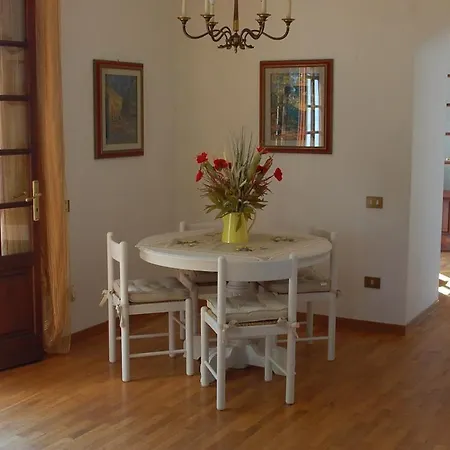Holiday home Diana *
